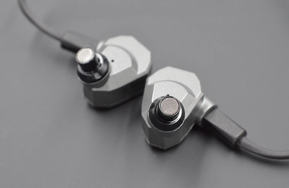 KZ ZS5 гибридные наушники 2DD+ 2BA динамические сбалансированные арматурные спортивные наушники шумоизолирующая гарнитура HiFi музыкальные наушники ZS6
