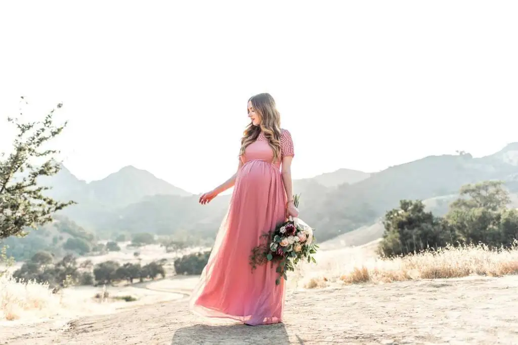 ethereal_maternity_inspiration