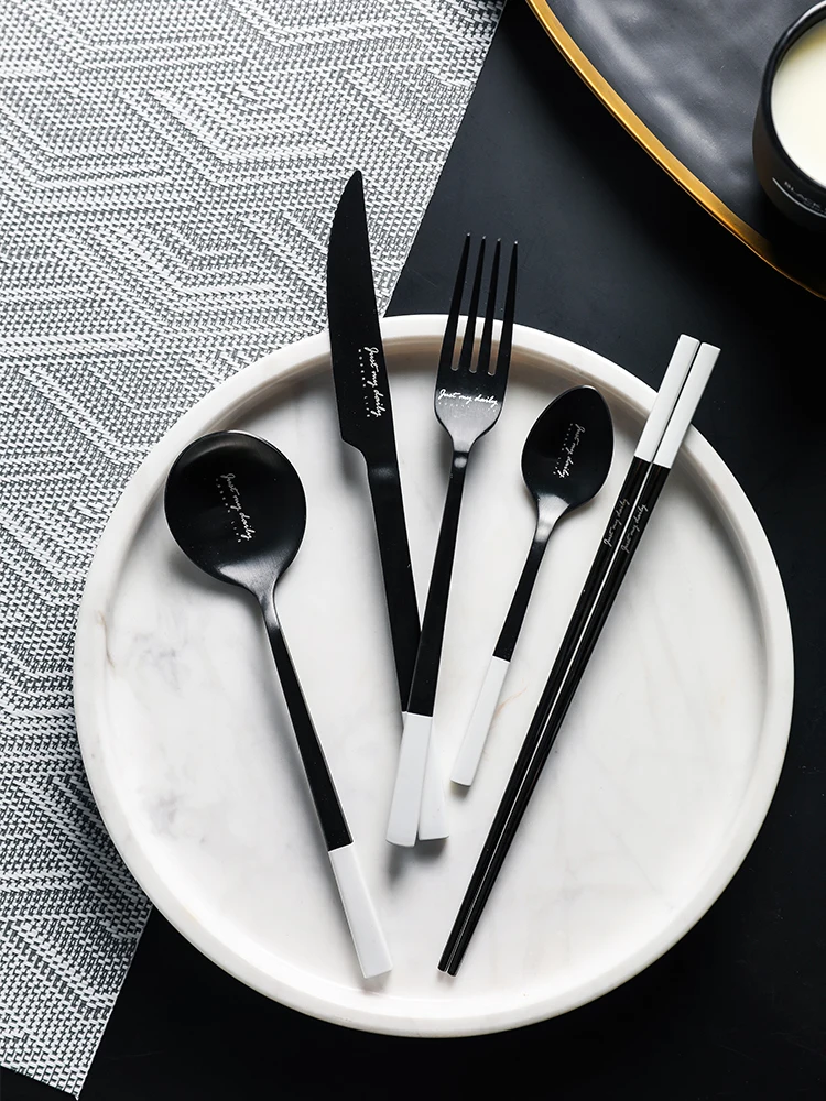 Нержавеющая сталь Западная еда посуда наборы черный белый столовые приборы кухонные палочки для еды Западная Посуда стейк высокое качество 5CD11