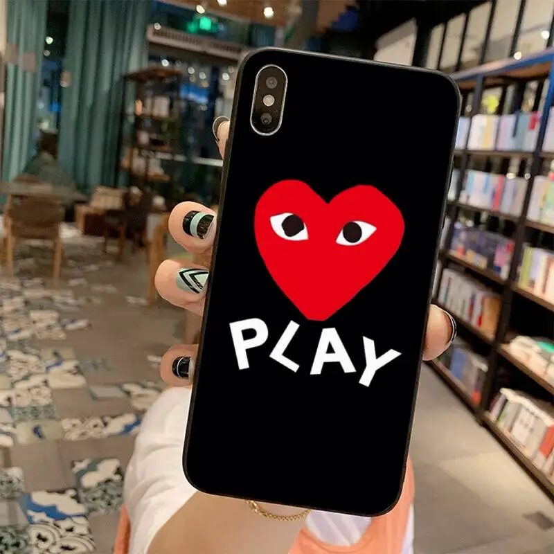 

Fashion brand CDG love pattern Newly Arrived Black Cell Phone Case for iPhone 11 pro XS MAX 8 7 6 6S Plus X 5S SE 2020 XR case