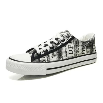 

2020 spring New men's canvas shoes Korean version of Graffiti printing skateboard shoes Low-top fashion Sneakers