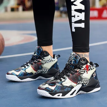 

2019 Basketball Shoes For Men Zapatos Hombre Ultra Green Camouflage Basket Homme Shoes Bo'o't's Unisex Star Sneakers Ball Super