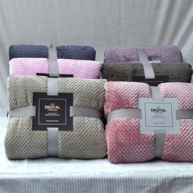 

Super Soft Coral fleece blanket Thick Solid color Aircraft Sofa bed Use Office Blanket Towel Portable Car Travel Cover Blanket