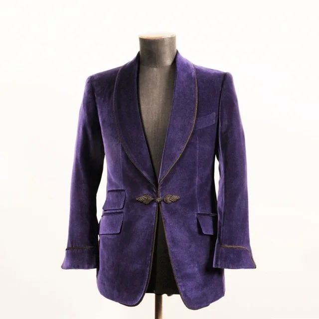 

Latest Design Purple Velvet Smoking Jackets Shawl Lapel Formal Tuxedos Loose Vintage Retro Dinner Party Prom Suit Jacket Only