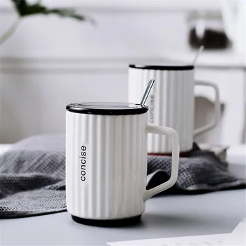 

Simple Ceramic Coffee Mug with Lid Spoon for Coffee Tea Milk Cup Perfect Gift Random Delivery Home Office Milk Mug 420ml
