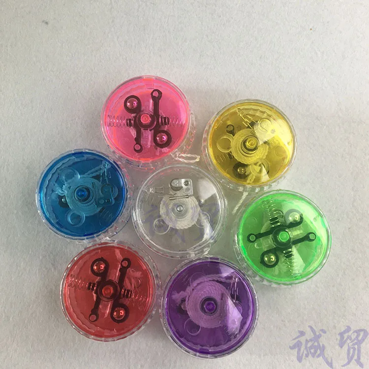 Светодиодный фонарик йо-йо детский Блестящий YO-YO пластиковый обучающий YO-YO