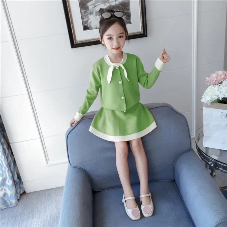 Girls Suit Autumn Winter New Girls Knit Sweater Suit Sweater Skirt Bow Round Neck Shirt+ Solid Color Skirt Two-piece