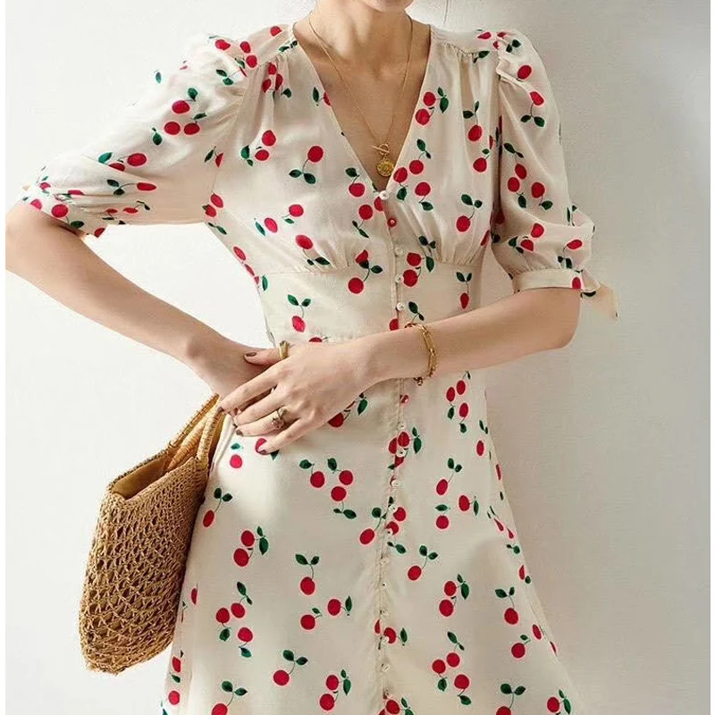 

2021 Women Dress Spring Summer New Gentle Sweet Cherry Print Slim Silk Dress