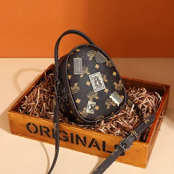 

Fashion Printing PVC Leather Small Size Girl Backpack Retro Metal Badge Decorate Women Shoulder Bag Preppy Style School Bag