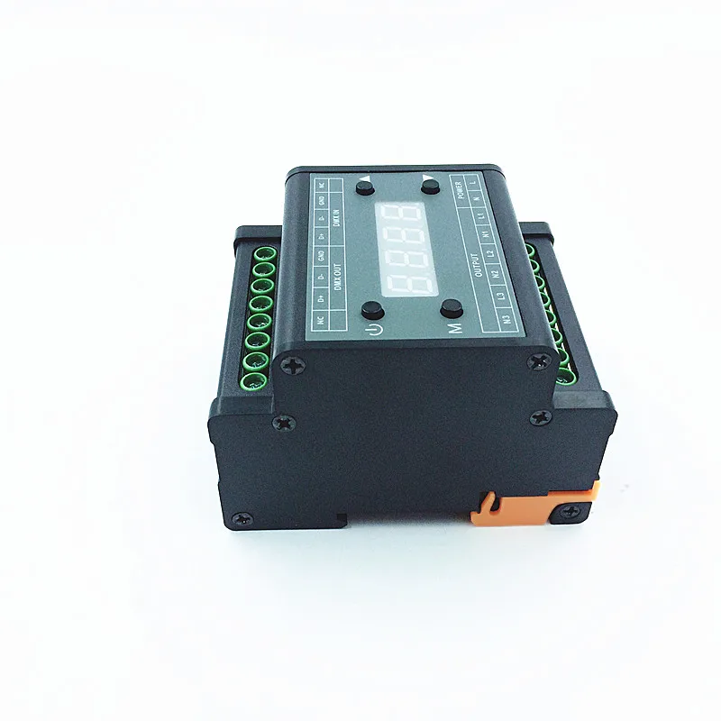 DMX302 led DMX triac диммер регулятор яркости AC90V-240V выход 3 канала 1A/CH Высокое напряжение led диммер для led панель светильник