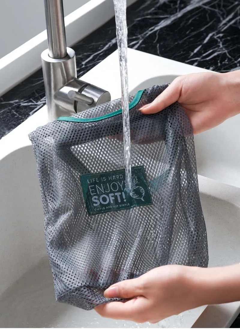 12022425829_696458916