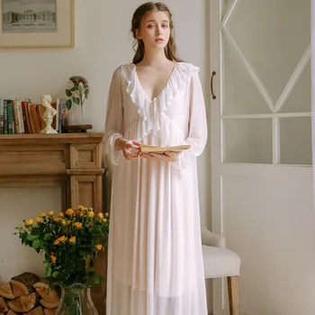 

Autumn New Retro Princess Nightdress Woman Lace Sexy Lovely Sleepwear V Lead Long Sleeve Nightgown