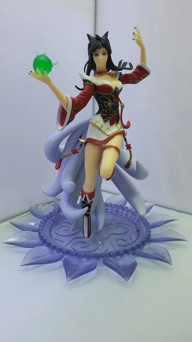 

Anime Toy League Related Products Lol Nine Tail Fox Raccoon Original Skin Large Version of Boxed