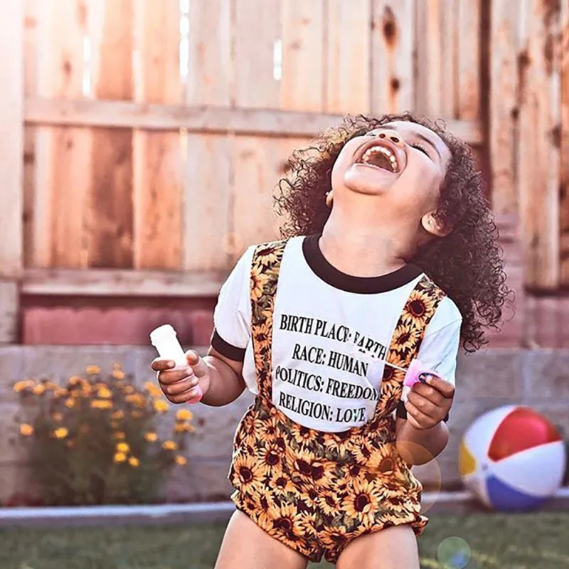 

Summer O-Neck Casual Pullover Baby Girls Casual Letter Print Short Sleeve Tops Blouse+Strap Shorts+Headband Suits Costume Set
