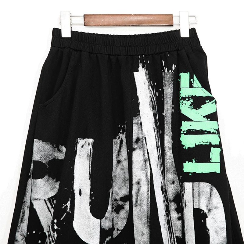 [EAM] High Elastic Waist Black Letter Printed Long Harem Trousers New Loose Fit Pants Women Fashion Spring Autumn 2020 1DA126