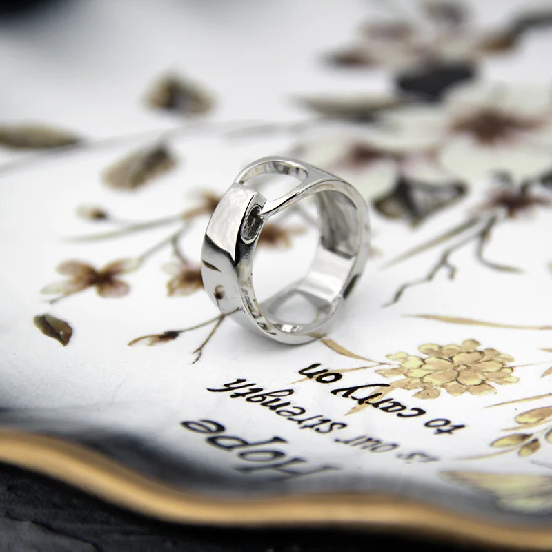 Silvology обновленная версия шпагата кольца 925 пробы серебро толстый темперамент INS стиль кольца для женщин Высокое качество ювелирные изделия подарок