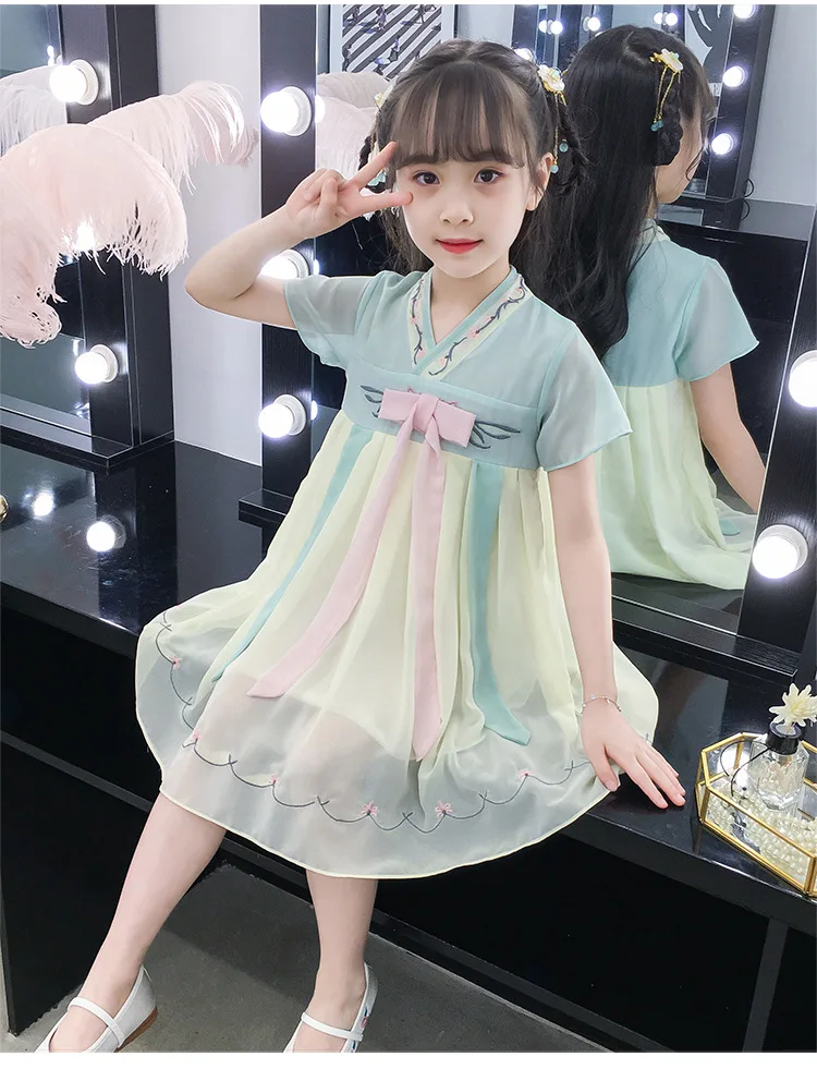 11141156525_2104162502