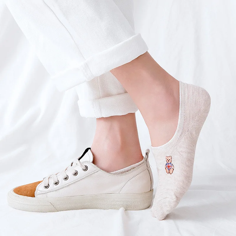 Spring And Summer New Style WOMEN'S Invisible Socks Cotton Cartoon Embroidered Low-Cut Casual No-show Socks Women's Candy-Colore