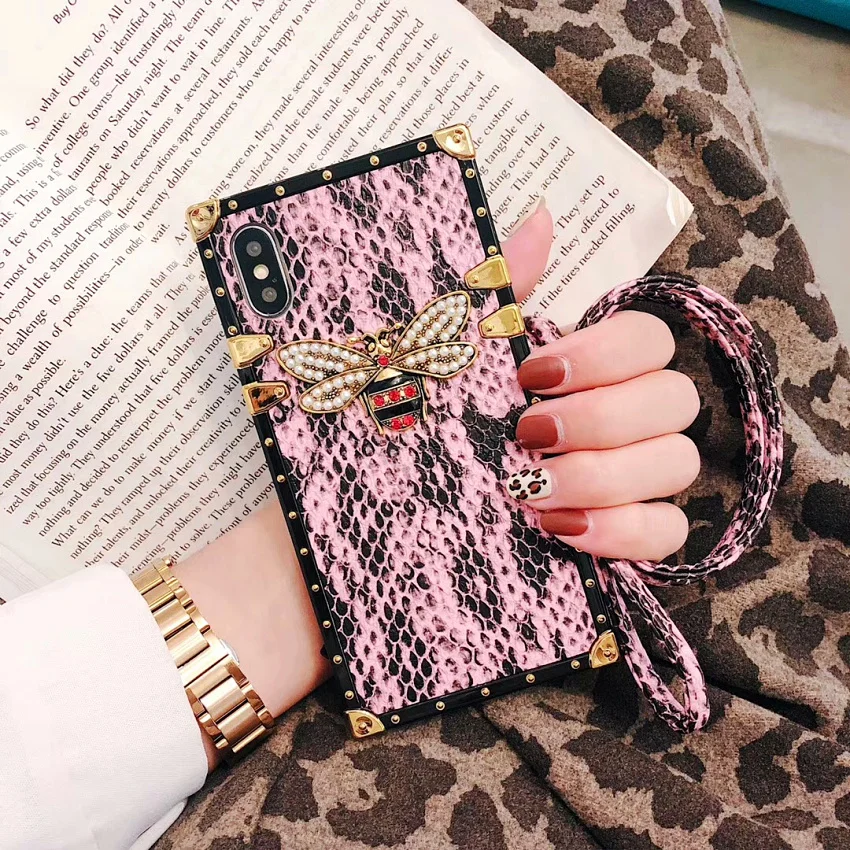 Square Case For iphone 11 Pro Max Luxury brand bee Phone Case For iphone X8 8plus 6 6S 7 7Plus X XS Max XR Snake Skin Cover (9)