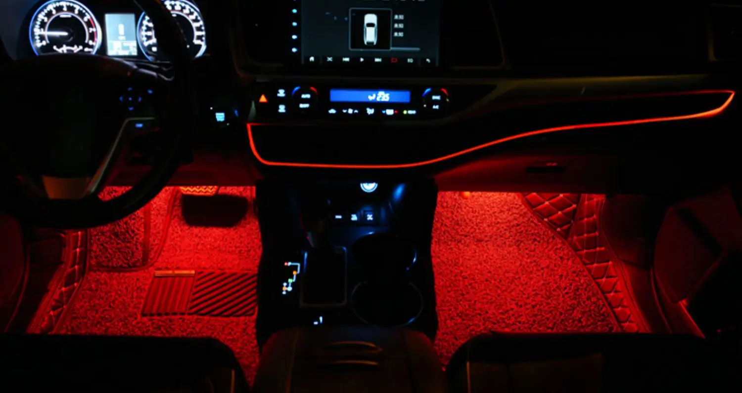 Автомобильный Стайлинг для Toyota Highlander 15-19 автомобиль семь цветов Голосовое управление преобразования светодиодный освещение в ногах/ножная гнездовая лампа/атмосферная лампа