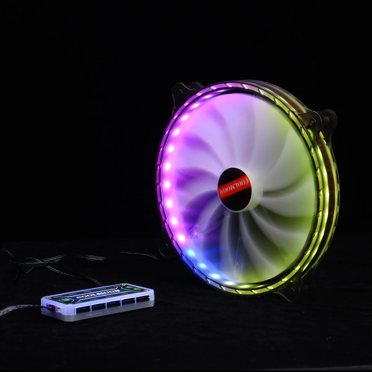Кулер компьютерный бесшумный с RGB подсветодиодный кой и пультом ду 20 см 12 в 6