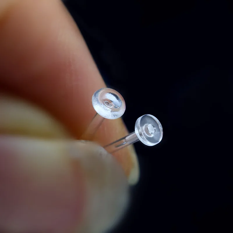 H10528506bbb240c198c851eb54267df6M