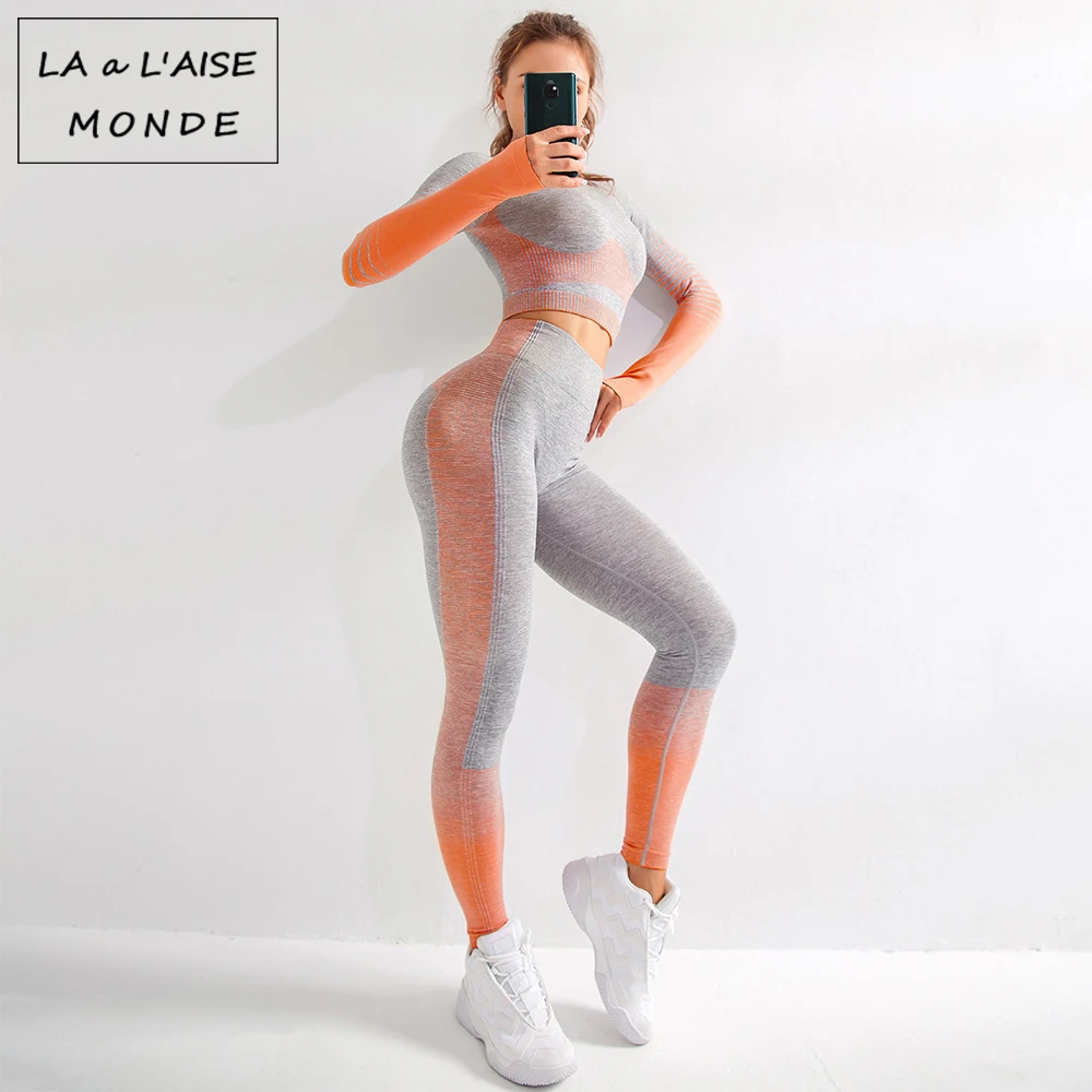 Сексуальный бесшовный комплект из 2 предметов Леггинсы пуш-ап облегающий топ для