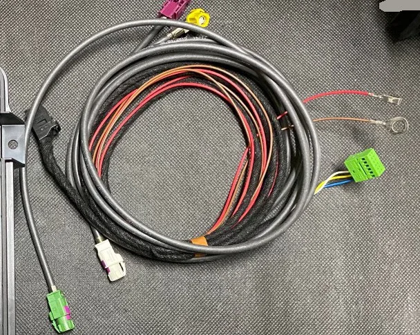 

Harness Adapter For Audi A3 8V MIB 2 CarPlay MDI USB AMI Socket Switch Button