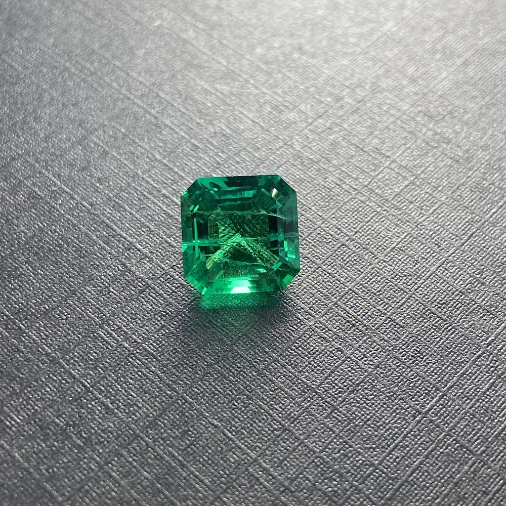 

Гидротермальный Изумрудный камень от Lab Created Colombia, 12x12 мм, 6.5cts, Изумрудный камень, цена за карат