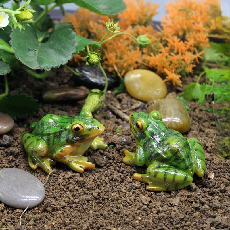 2pcs Resin Sitting Frogs Statue Outdoor Garden Store Decorative Frog Sculpture for Home Desk Decor Ornament | Дом и сад