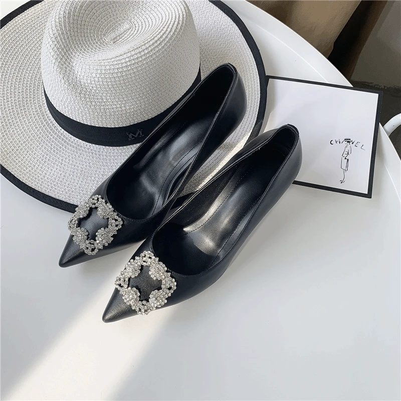 

2019 Spring And Summer New Style Pointed-Toe Slimming Man-made Diamond Square Buckle Shallow Mouth Single Shoes Women's Elegant