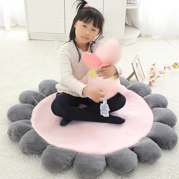 

1.1m Round Flower Shape Grey Rug Living Room Stretch Carpets Mat Play Mat Pet Playmat Pad Carpet for Home Pet Mat