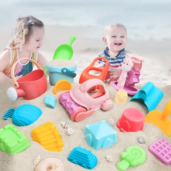 

17Pcs Children Outdoor Beach Playset PVC Castle Model Sand Shovel Toy