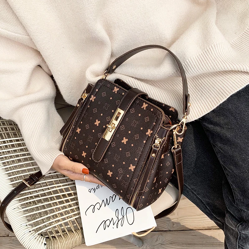 

Louis Brand Shoulder Bag Female Casual Handbag Women Messenger Bag High Quality Leather Ladies Retro Printing Bucket Bags Tote