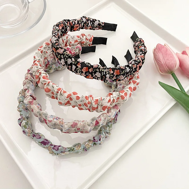 Рисунок 4 - Аксессуары для волос винтажные