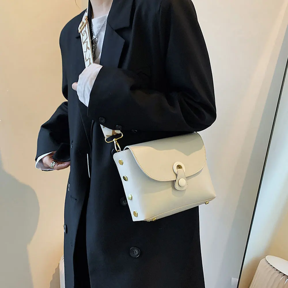 

YIXIAO Elegant Fashion Shoulder Bag For Women 2021 New Female Leather Square Handbag Ladies Evening Clutch Messenger Bag Bolso