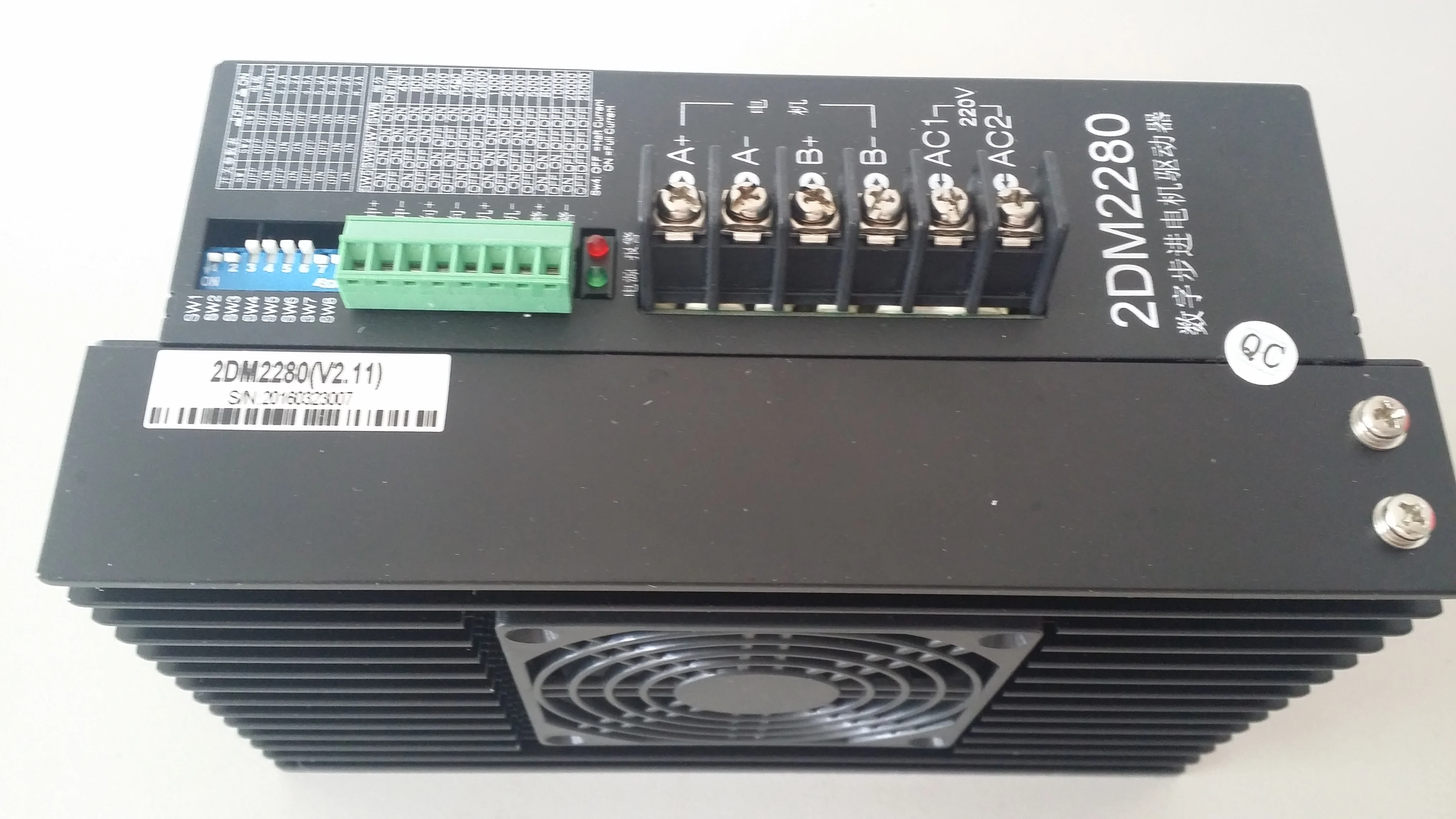 

Драйвер шагового двигателя 2DM2280 для NEMA 34/42/52