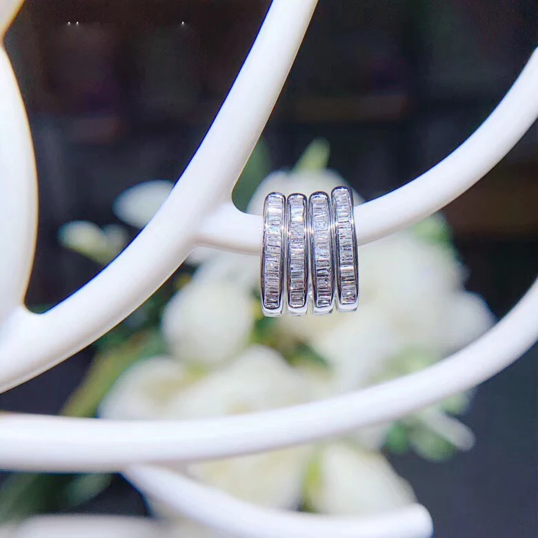 AEAW cushion Brilliant 18K White Gold diamond Earrings with 0.20ctw for Women | Украшения и аксессуары