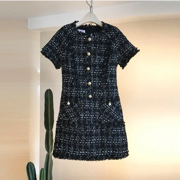 

2020chic Temperament Grid Woolen A Word Skirt Female Small Xiangfeng Short Sleeve Dress