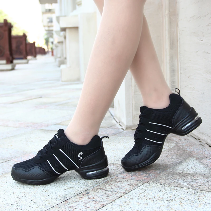 Танцевальная обувь для женщин, спортивные современные танцевальные джазовые туфли, мягкая подошва, дышащие танцевальные туфли, женские вальсы, кроссовки, размеры 28-44 - Цвет: black grey