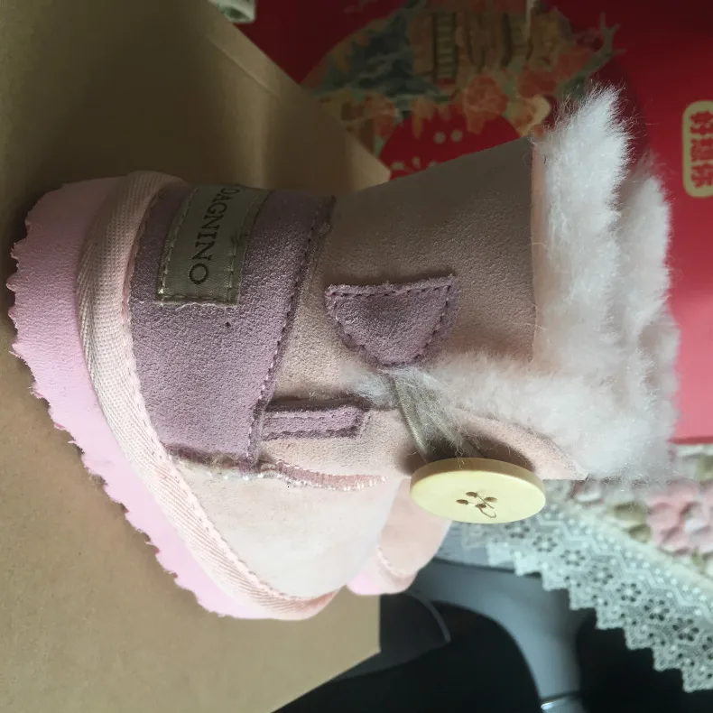 pink Новые брендовые Детские зимние ботинки на меху удобные теплые зимние ботинки из овечьей шерсти для маленьких детей обувь для мальчиков и девочек Нескользящие ботинки для родителей и детей - Цвет: pink