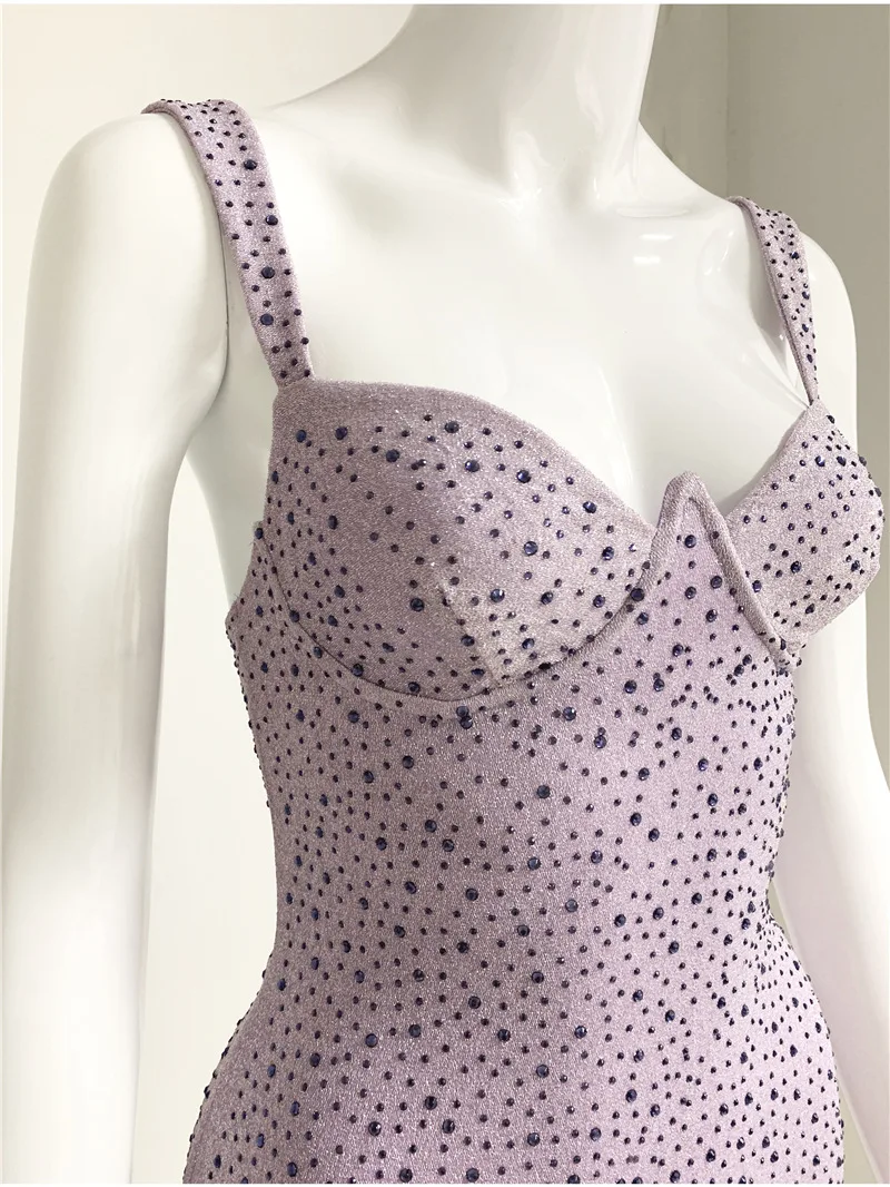 12146709258_926585498