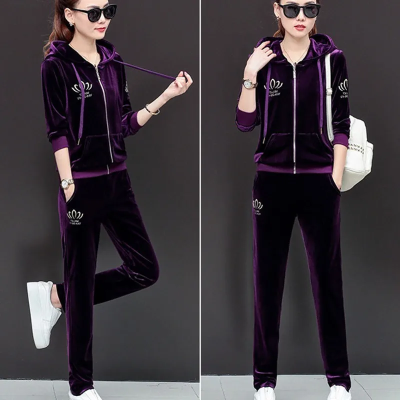 9386126361_1855363384_conew1