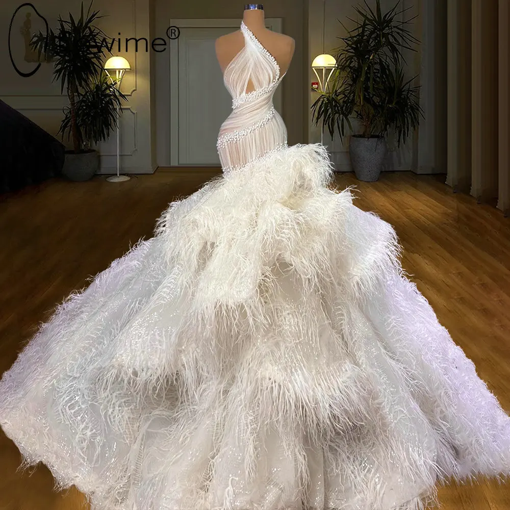 

Luxury Feathers Ivory Mermaid Evening Dresses One Shoulder Pearls Tiered Party Pageant Gowns Custom Made Vestidos Prom 2021