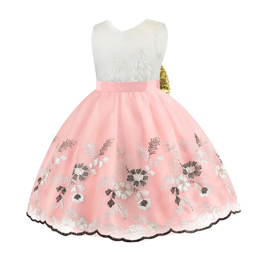 12102528758_1904584970