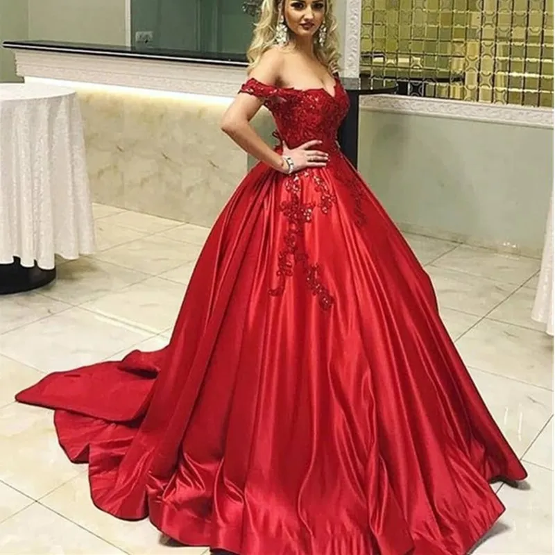 Sukienka na Quinceanera z aplikacją bez ramiączek urocza sukienka na przedsionku suknia na bal