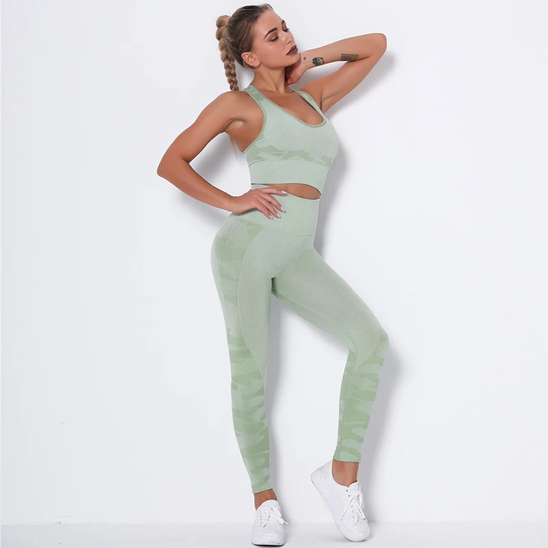 18591649616_1824471394