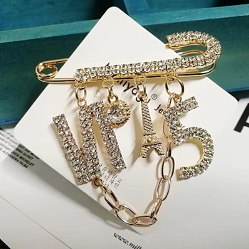 

trendy crystal christmas brooch pins jewelry for women