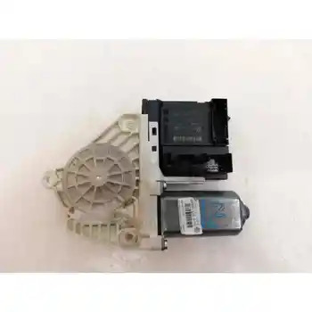 

1K0959701P, 980851114, 981235351, 940500, 1K0959793L, F005S WINDOW MOTOR FRONT LEFT VOLKSWAGEN Advance