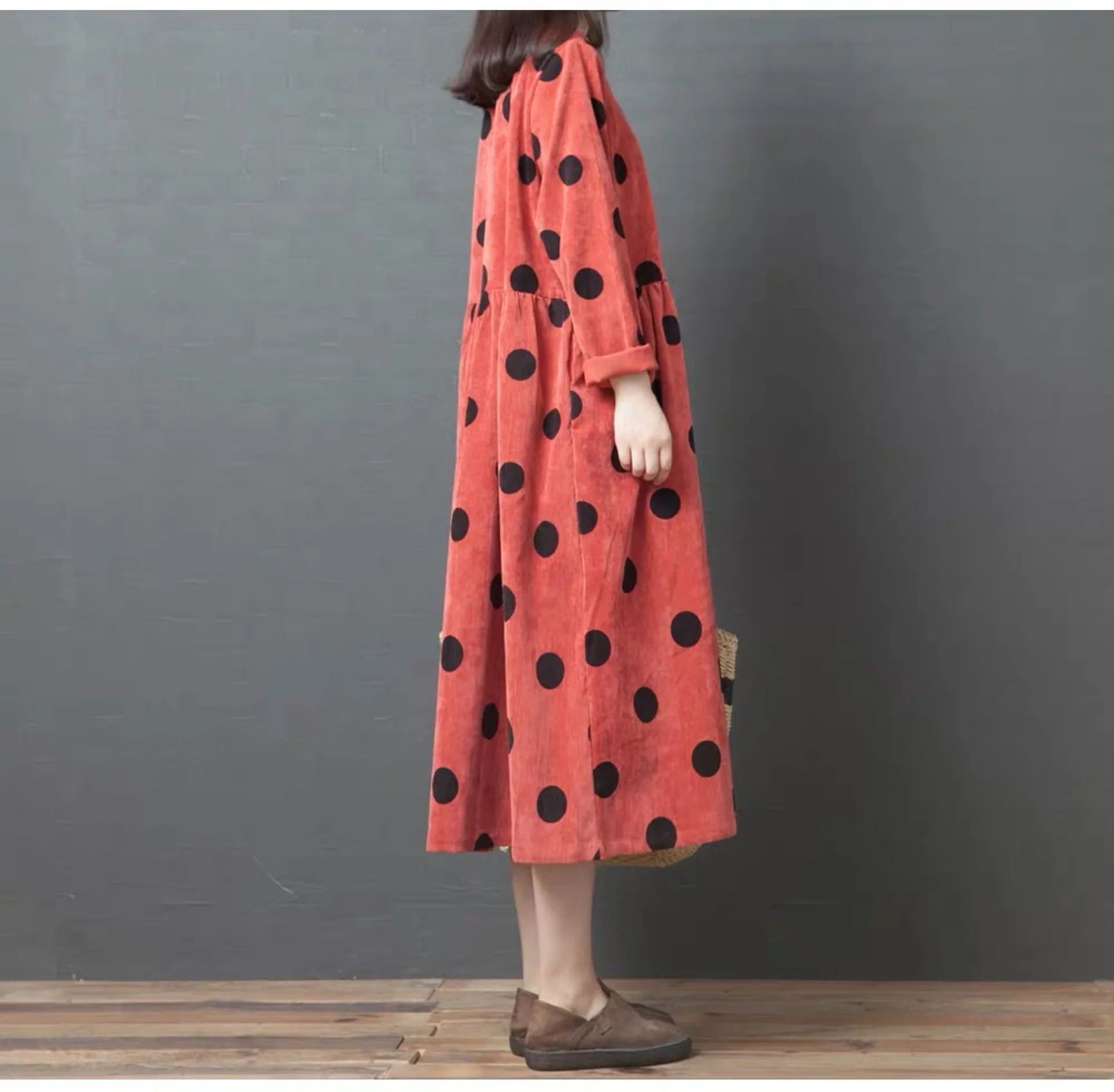 Johnature женское корейское повседневное винтажное платье в горошек с карманами и v-образным вырезом Осенние новые свободные удобные женские платья с длинным рукавом